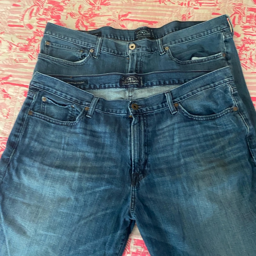 Two pair mens Lucky Jeans